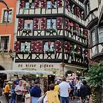 Evasion St Joseph Odysalis - Lit King Size - Parking - Proche Centre Colmar