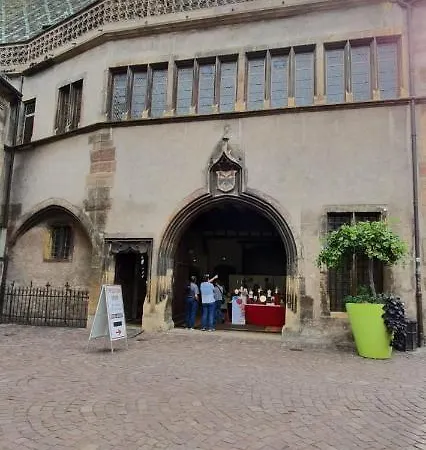 Evasion St Joseph Odysalis - Lit King Size - Parking - Proche Centre Apartamento *